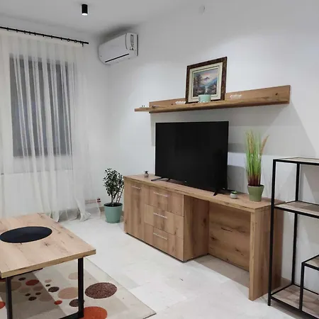 Novak Luxury Apartment Aleksandrovac