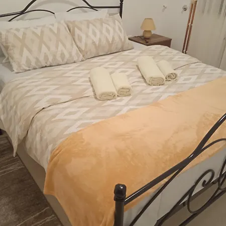 Novak Luxury Apartment